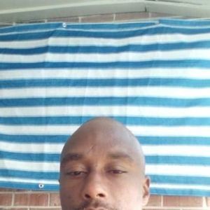 Meet your Posher, Dominique